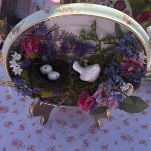 Floral Vintage-Style Decorative Basket with Ceramic Bird